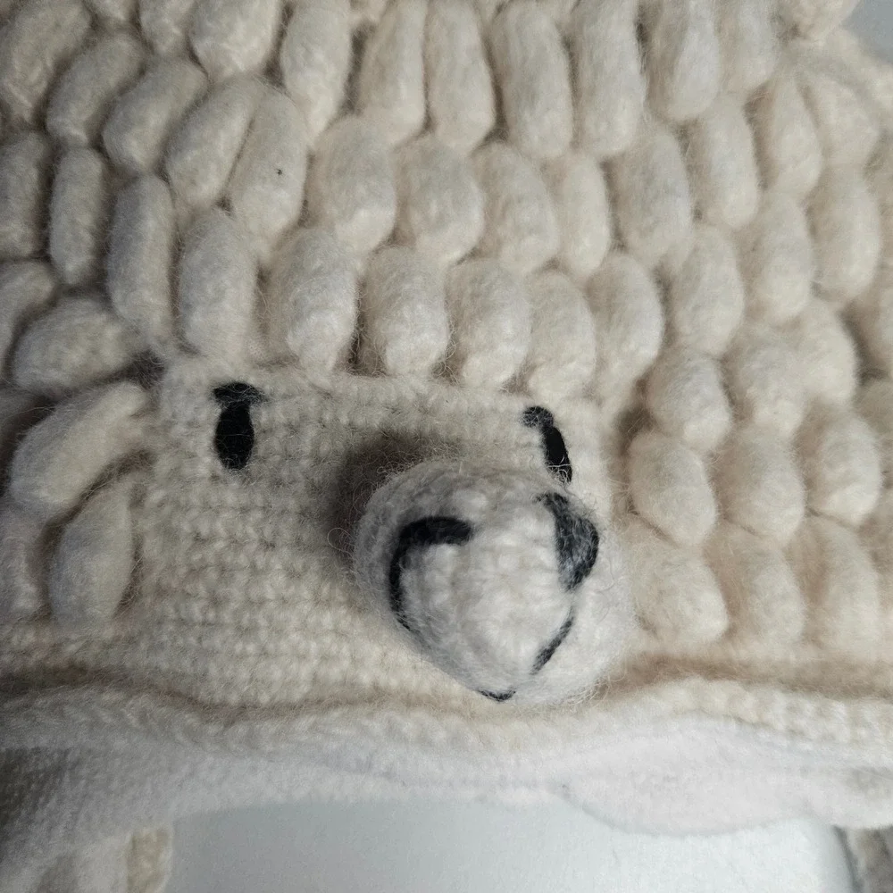 English Heritage Sheep Hat Hand Knitted Wool Fleece Lined‎ Trapper Beanie Cream